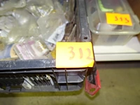 Materiaal sanitair (zonder bak) - afbeelding 1 van  2