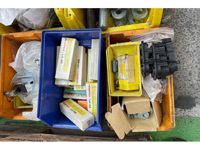 Materiaal - afbeelding 3 van  3