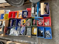 Materiaal - afbeelding 1 van  3