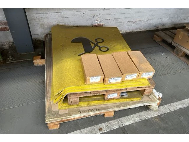 Materiaal - afbeelding 9 van  10