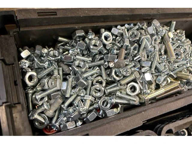Materiaal - afbeelding 4 van  4