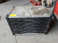 Materiaalbak met inhoud - afbeelding 1 van  7