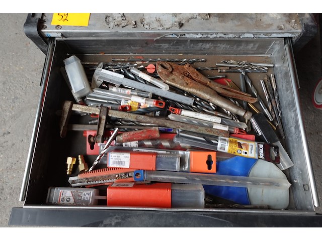 Materiaalbak met inhoud - afbeelding 2 van  7