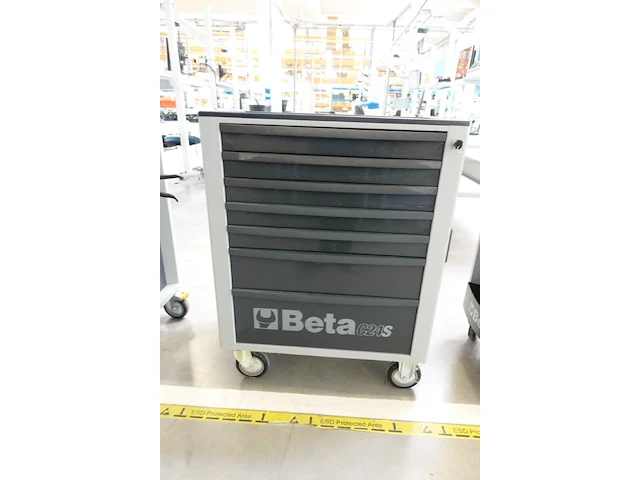 Materiaalkar beta + inhoud - afbeelding 1 van  11