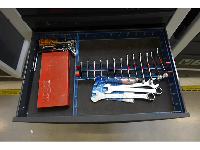 Materiaalkar beta + inhoud - afbeelding 6 van  11