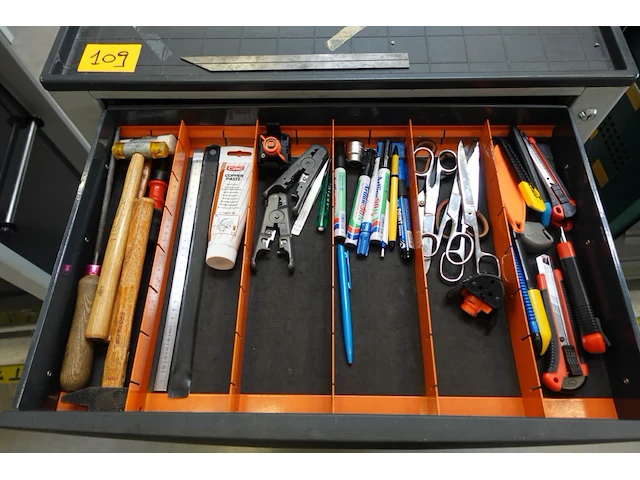 Materiaalkar beta + inhoud - afbeelding 4 van  11