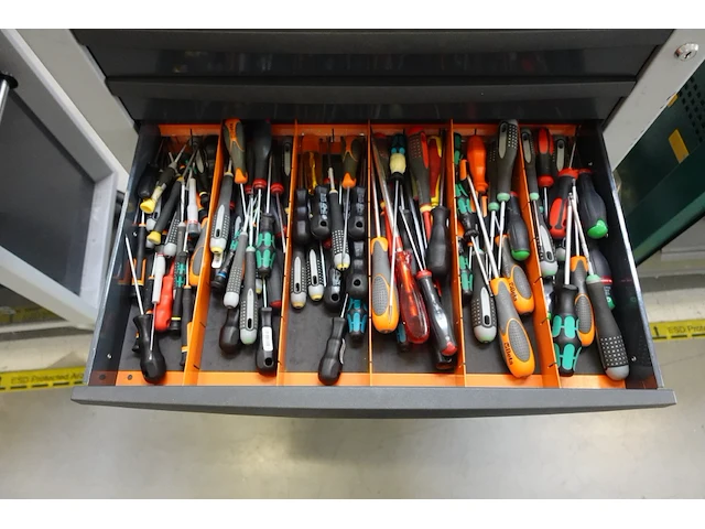 Materiaalkar beta + inhoud - afbeelding 6 van  11