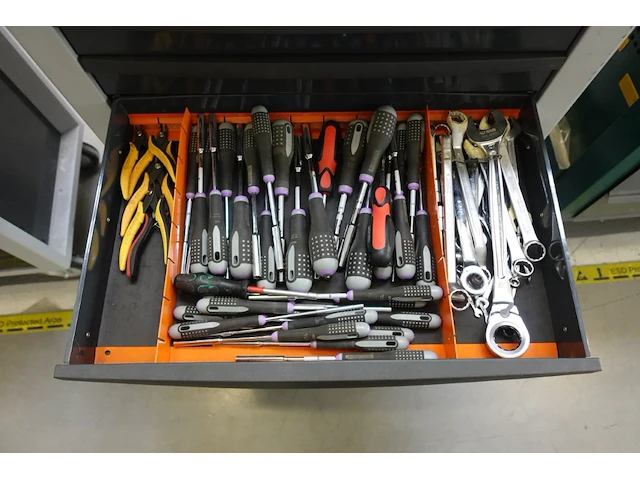 Materiaalkar beta + inhoud - afbeelding 7 van  11