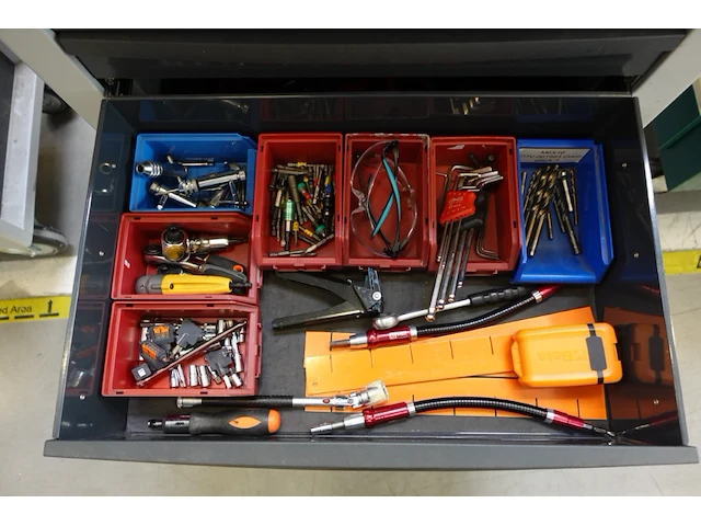 Materiaalkar beta + inhoud - afbeelding 9 van  11