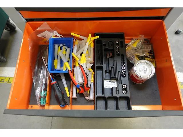 Materiaalkar beta + inhoud - afbeelding 9 van  11