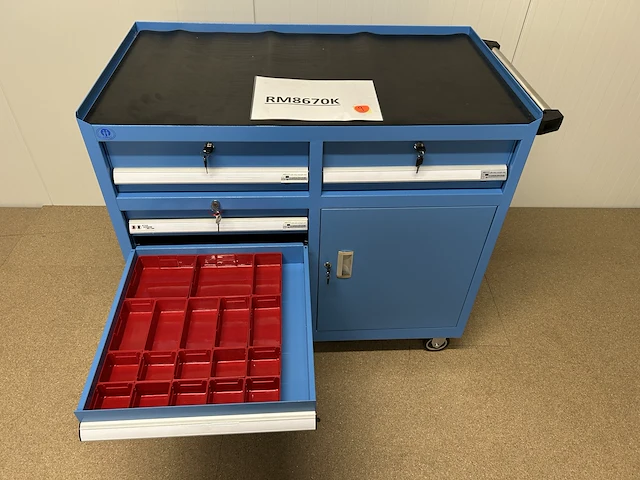Materiaalkar met 7lades en klein kast 102x58x96cm - afbeelding 2 van  4