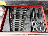 Materiaalkar met inhoud - afbeelding 5 van  9