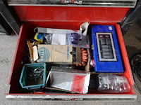 Materiaalkar met inhoud - afbeelding 9 van  9