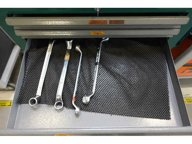 Materiaalkar stahlwille + inhoud - afbeelding 6 van  11