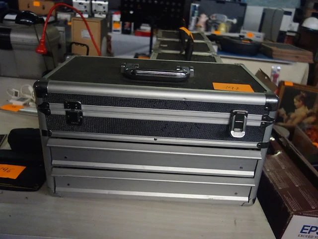 Materiaalkist 45 x 25 x h 20 cm - afbeelding 1 van  2