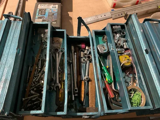 Materiaalkoffer met inhoud (3x) - afbeelding 3 van  4