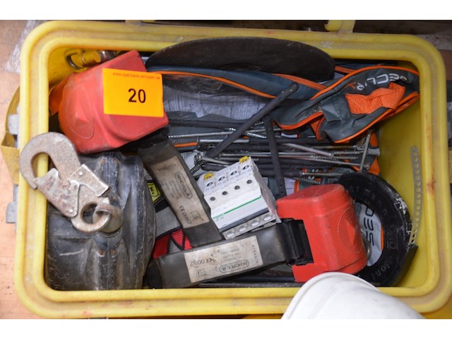 Materiaalkoffer met inhoud - afbeelding 1 van  3