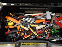 Materiaalkoffer stanley + inhoud - afbeelding 2 van  2
