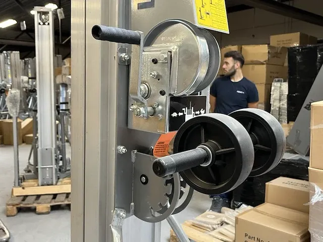 Materiaallift mlc-12, nieuw - afbeelding 10 van  13