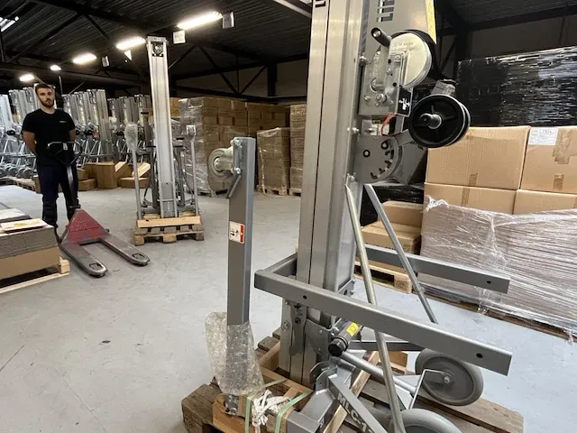 Materiaallift mlc-12, nieuw - afbeelding 12 van  13