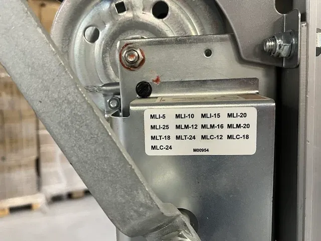 Materiaallift mlc-18, nieuw - afbeelding 13 van  14
