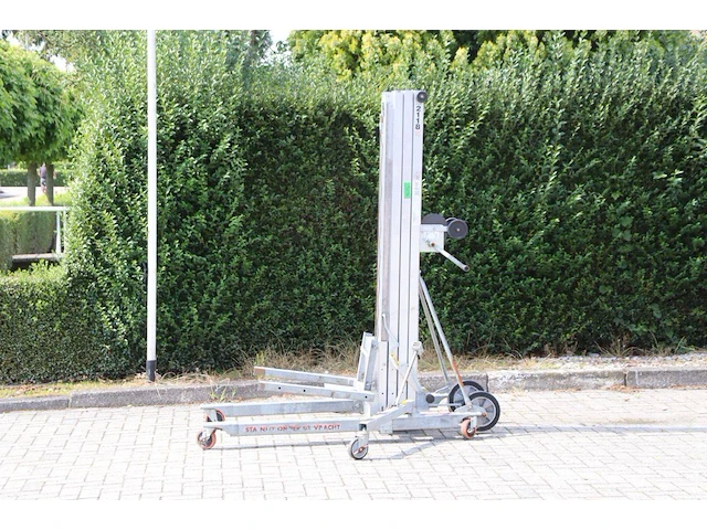 Materiaallift sumner 2118 manueel 5.6m 2017 - afbeelding 1 van  1