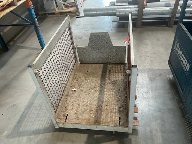 Materiaallift - afbeelding 2 van  2