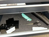 Materiaalwagen voor tatoeëerder - afbeelding 4 van  4