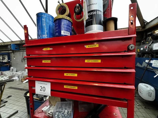 Materialen kast - afbeelding 2 van  9