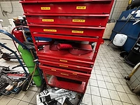 Materialen kast - afbeelding 4 van  9