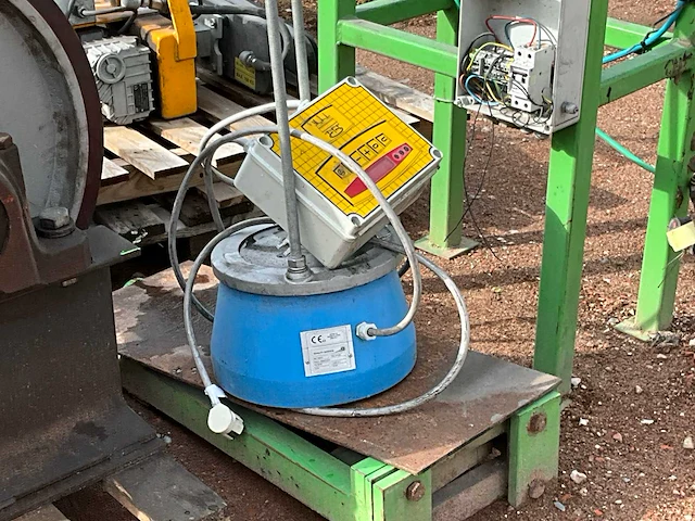 Matest a059-01 elektromagnetische zeefschudder - afbeelding 2 van  5