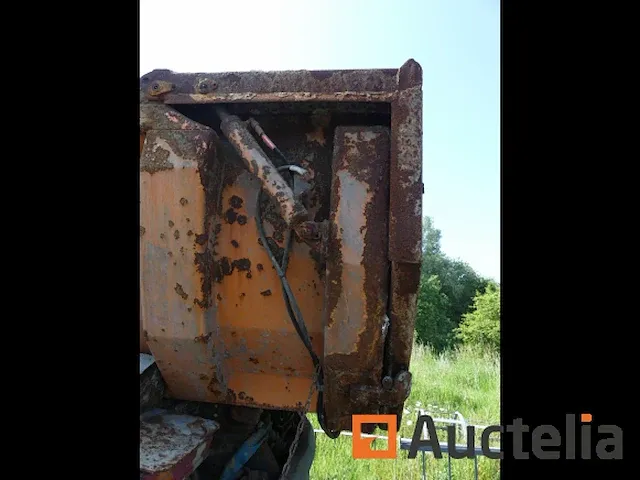 Matis:2517 - mercedes-benz kipper vrachtwagen - afbeelding 29 van  37