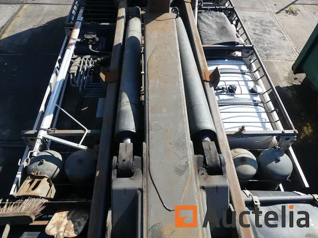 Matis:6098 - container vrachtwagen daf as 85mc5-l - afbeelding 18 van  58