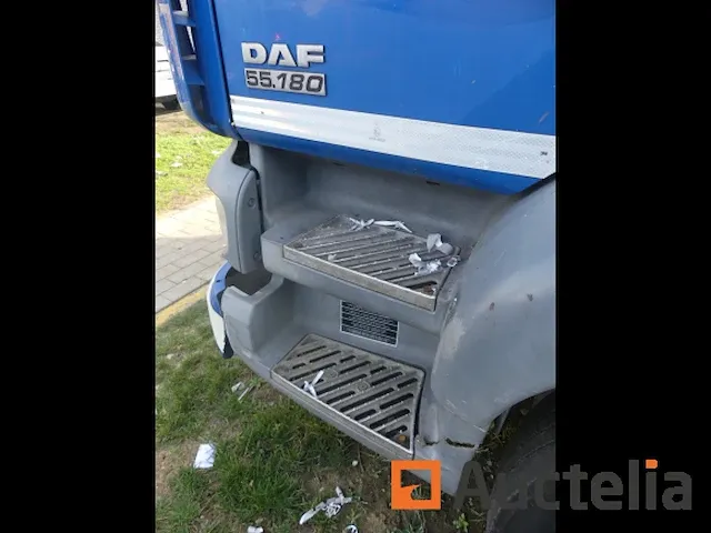 Matis:8521 - vrachtwagen met laadklep daf ae 55 lf5-12 - afbeelding 21 van  52