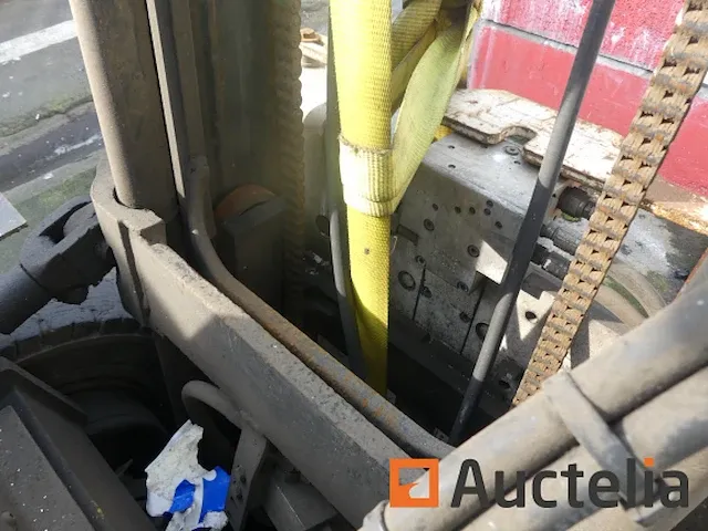 Matis:8727 - heftruck yale gdp25te - afbeelding 9 van  48