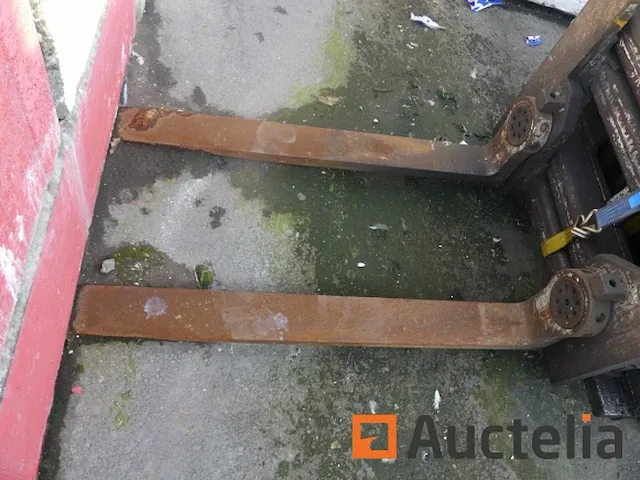 Matis:8727 - heftruck yale gdp25te - afbeelding 31 van  48