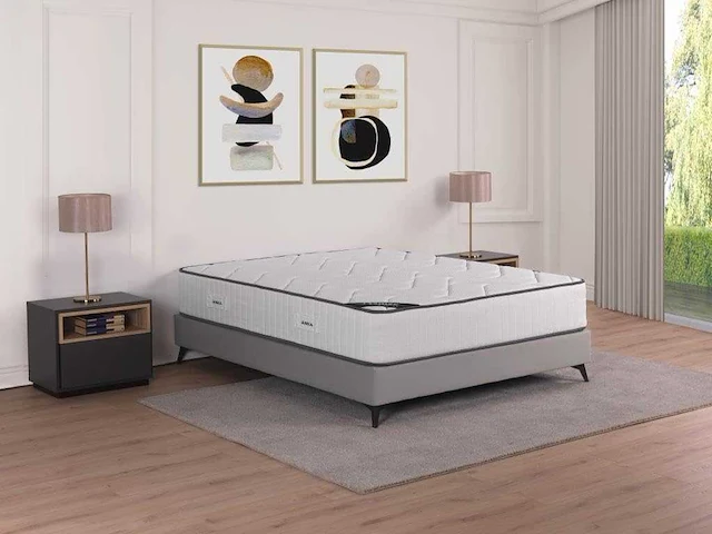 Matras 140 x 190 cm, hybride brandveilig, 7-zone pocketveren en traagschuim dikte 30cm - afbeelding 1 van  5