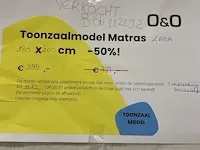 Matras - afbeelding 2 van  2