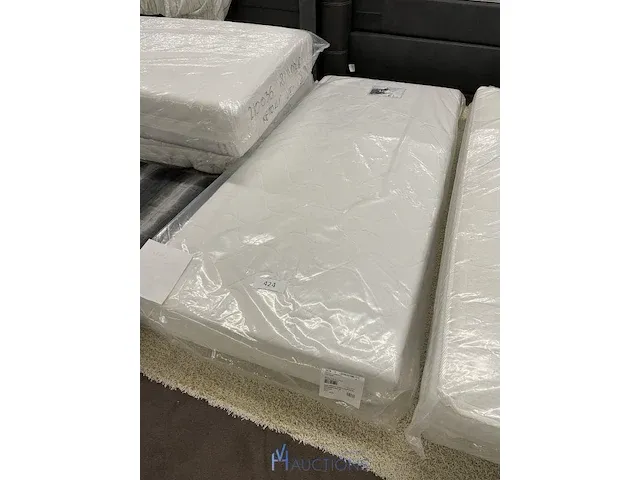 Matras - afbeelding 1 van  2