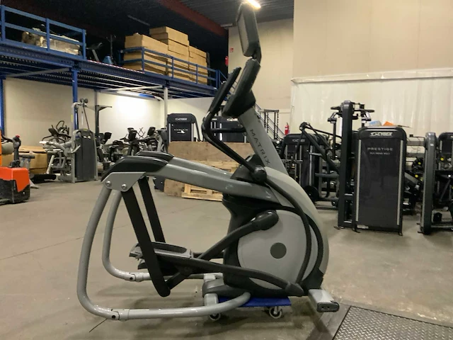 Matrix - e5x - elliptical - crosstrainer - afbeelding 1 van  6