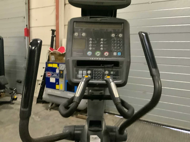 Matrix - e5x - elliptical - crosstrainer - afbeelding 3 van  6