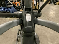 Matrix - e7xe - elliptical - crosstrainer - afbeelding 3 van  5