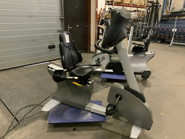 Matrix - r5x - recumbent - home trainer - afbeelding 4 van  5