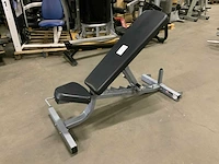 Matrix adjustable bench krachtstation - afbeelding 5 van  5