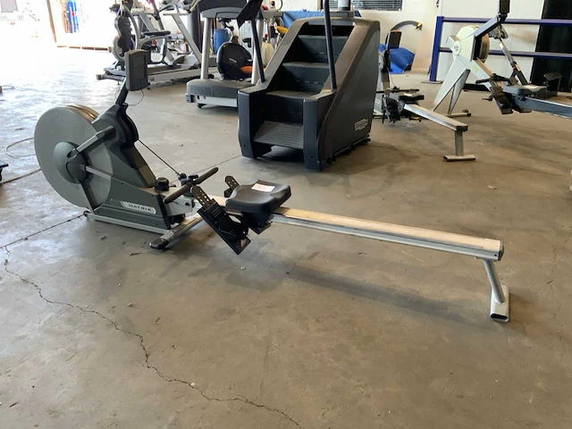 Matrix air rower ergometer roeitrainer - afbeelding 4 van  5