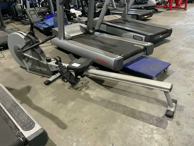 Matrix air rower roeitrainer - afbeelding 1 van  5