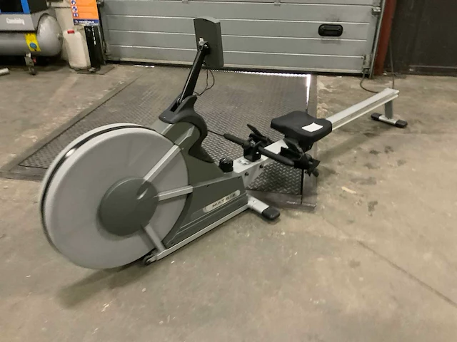 Matrix air rower roeitrainer - afbeelding 5 van  6