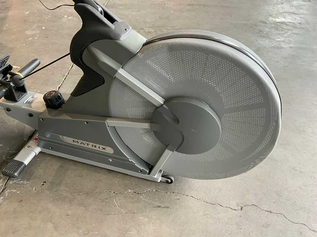 Matrix air rower roeitrainer - afbeelding 2 van  6