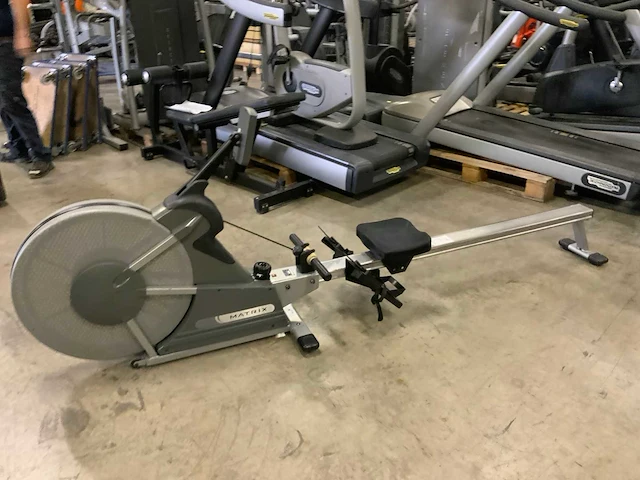 Matrix air rower roeitrainer - afbeelding 1 van  7