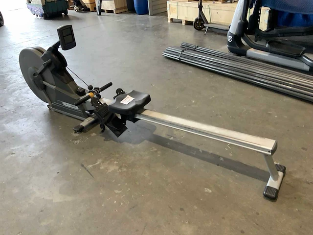 Matrix air rower roeitrainer - afbeelding 1 van  6